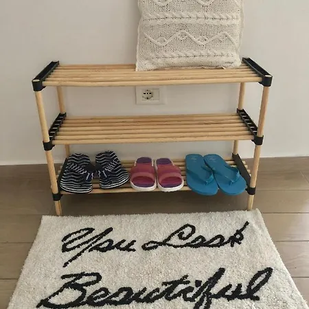 Lola's Apartment *