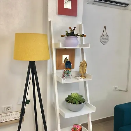 Lola's Dıraç